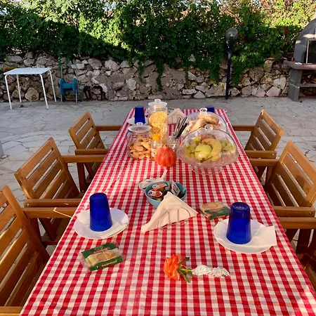 Cozzo Spadaro Onlyrooms